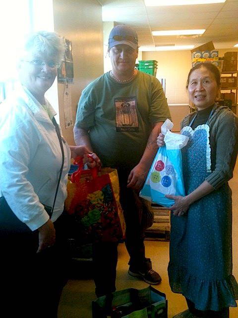 Gorindo - Roxanne sensei delivers GRD food donation